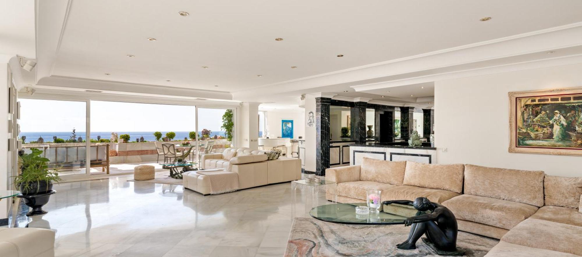 Sky Villa